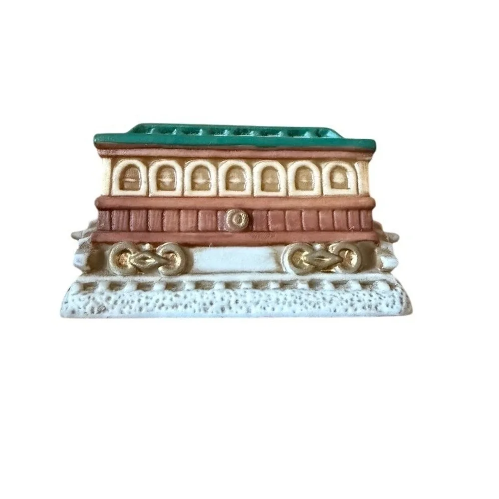 Vintage HOMCO‎ Christmas Village Trolley Train Car Green Roof Ceramic Piece 5206